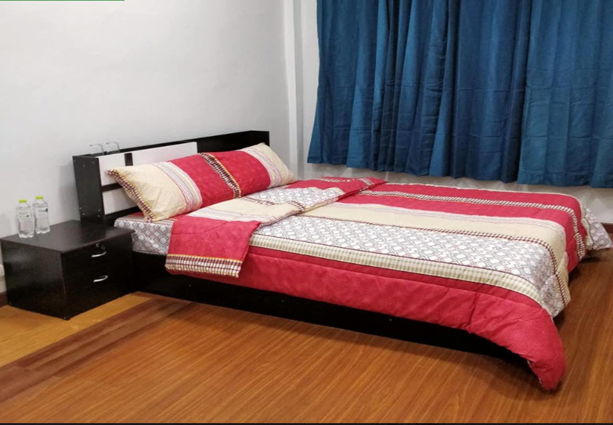 R-One 24/7 Otel Bangkok Dış mekan fotoğraf